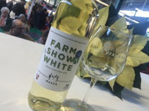farmshowwhite_2016